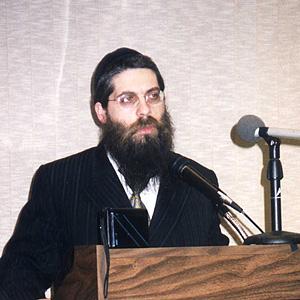 Rabbi Yaakov Dov Bleich photo also provides a link to # 2 which explains the caption below.